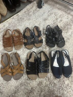 AMAZING Shoe Lot/7 pairs including Merrell, Clarks, Soft, Anne Klein AND MORE!